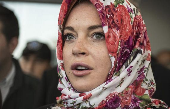 ބުރުގާ އެޅުމުން ތަފާތުކުރުން ގެންގުޅުނު: ލިންޒީ