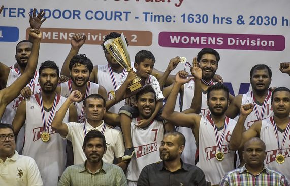 އެމްބީއޭ ކަޕުގެ ޗެމްޕިއަންކަން ޓީރެކްސް ހޯދައިފި