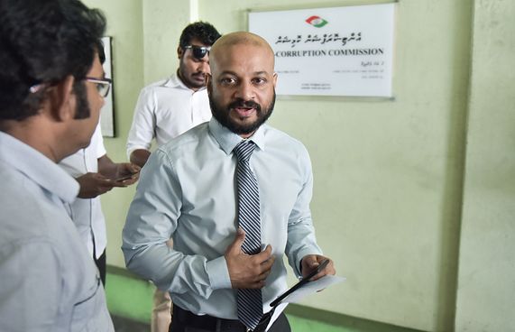 ފާރިސް ހާޒިރުކުރީ ވޯޓާ ގުޅިގެން ބިރުދައްކަން: އެމްޑީޕީ