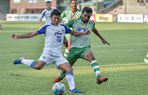 ފޯމު ރަނގަޅުކޮށްގެން އެންޑީ އަދި އެނބުރި އަންނާނެ