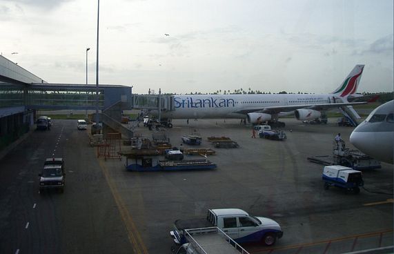 ލަންކާގެ "ފްރީ ވިސާ" ގާނޫނީ ސަބަބުތަކާ ހެދި ލަސްވަނީ