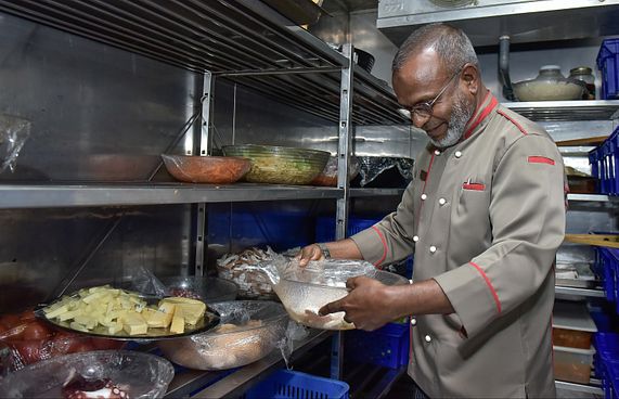 ޑީޑީގެ ބަދިގޭގައި ރަހަ ތަފާތު ވާހަކައެއް!