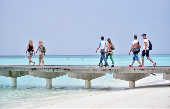 ގެއްލުނު ޗައިނާ މީހާ މަރުވެފައި އޮއްވާ ފެނިއްޖެ