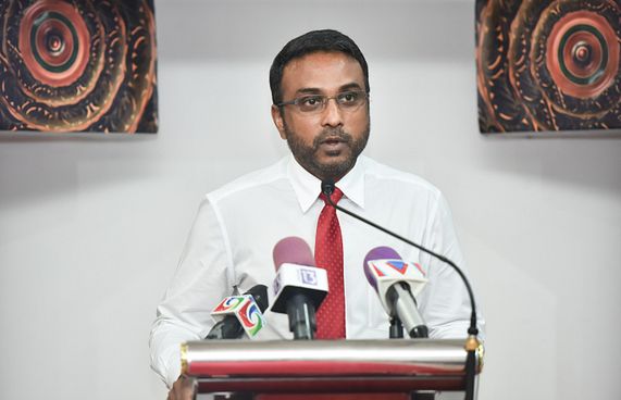 ލުތުފީ ވަކިކުރަން ނިންމުމުން އިސްތިއުފާ ދެއްވައިފި