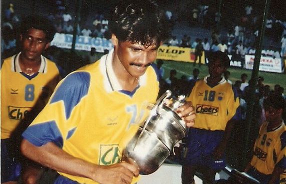 ކުރީގެ ފުޓްބޯޅަ ތަރިން މިއަދު އަލުން ދަނޑަށް