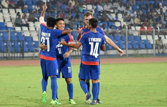 މާޒިޔާ އަށް ތައުރީފް ހައްގު: ބެންގަލޫރު ކޯޗު