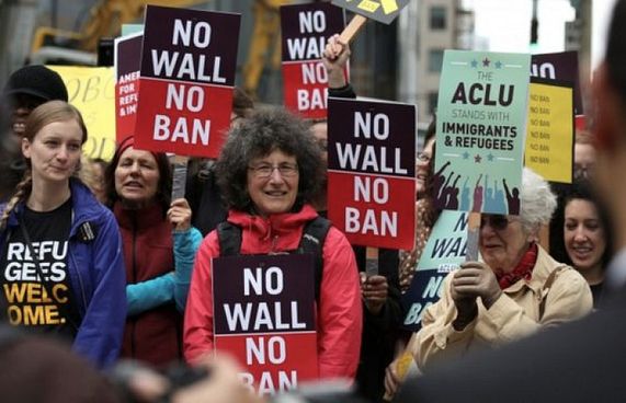 މުސްލިމުން މަނާކުުރުން އެންމެ ފަހުން ސުޕްރީމް ކޯޓަށް