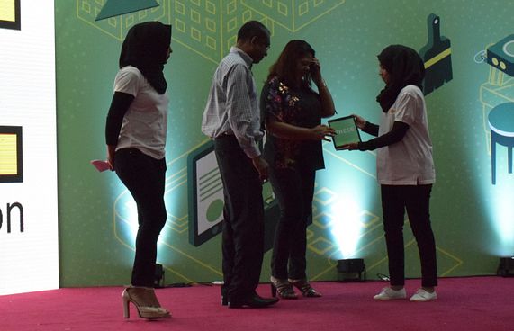 ބޭންކް އޮފް ސިލޯނުން ހައުސިން ލޯނެއް ތައާރަފްކޮށްފި