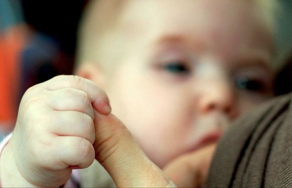 ގާތުން ދޭއިރު ދަރިން ތަރުކާރީއަށް ލޯބިޖެއްސިދާނެ