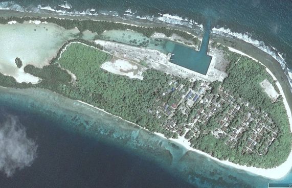 ހަ ލައްކަ ރުފިޔާ އިން ފެނަކަ ޖޫރިމަނާކޮށްފި