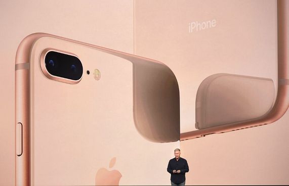 އައިފޯން 8 އަށް ވުރެ ގިނައިން އައިފޯން 7 ވިކޭ