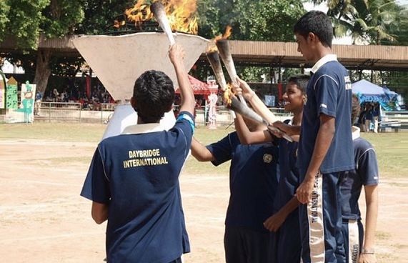 ލަންކާގައި މާރާމާރީ ހިންގި ދިވެހި ކުދިން ކޯޓަށް