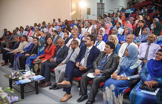 ޓީޗަރުންގެ ހަތަރު ވަނަ ކޮންފަރެންސް ފަށައިފި