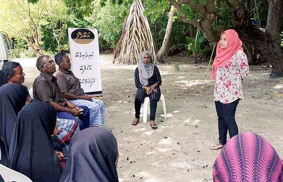 ސޯޝަލް ވޯކަރުންގެ އުޖޫރައެއް ނެތް ބޮޑު ޒިންމާ