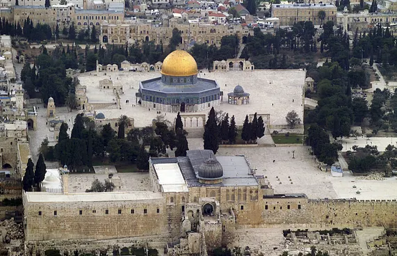 އަގްސާ މިސްކިތް ބައިކޮށްލުމަށް އިޒްރޭލުން ގާނޫނު ހަދަނީ