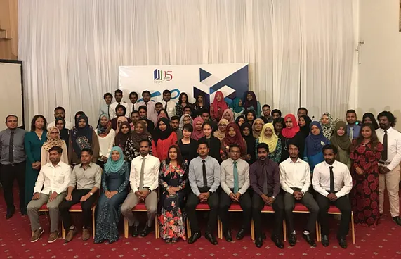 ޒުވާނުންނަށް ޚާއްސަ ހަރަކާތެއް މެޕްސްއިން ފަށައިފި