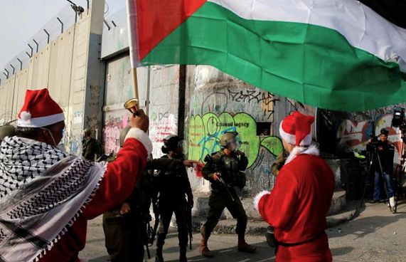 ގުދުސްގައި ކްރިސްމަސް ފާހަގަކުރުން ފަނޑު ގޮތަކަށް