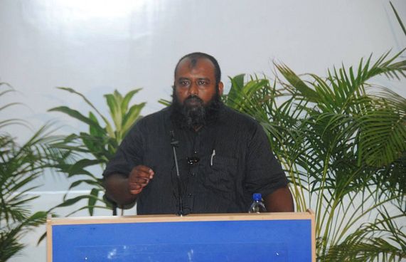 އިޔާޒު ވަކިކުރީ ދީނާދެކޮޅު ބައެއްގެ ނުފޫޒުން: އަދާލަތު