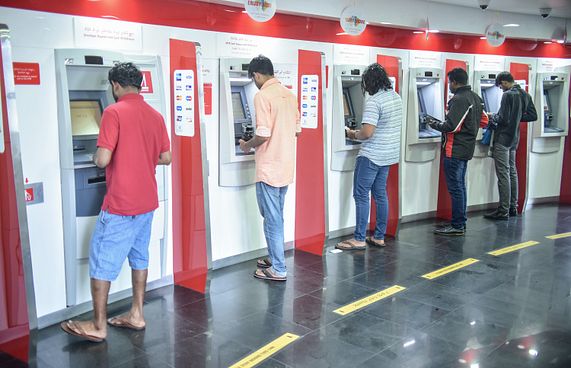 ބޭންކިން ސެކްޓާ އުޖާލާ، އިގްތިސާދަށް އާ އުންމީދެއް!