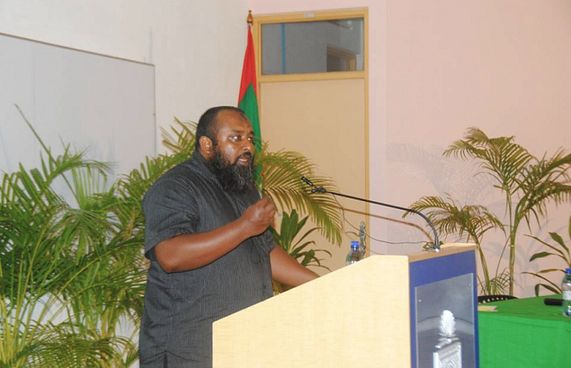 އަނިޔާވެރި ވެރިންނަކީ ނިއުމަތެއް ނޫން: ޑރ. އިޔާޒް