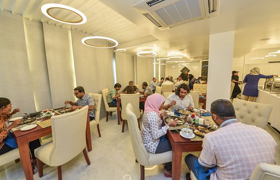 ފިހާރަ އާއި ހޮޓާ ހިންގުން ރަޖިސްޓްރީކުރަން އާ އުސޫލެއް