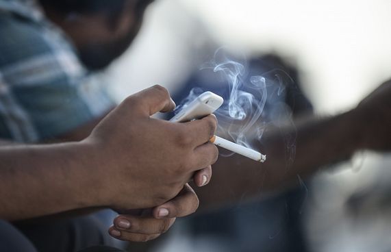 މަނާ ތަންތަނުގައި ސިނގިރޭޓު ބޯނަމަ ހުއްދަ ބާތިލްކުރަނީ