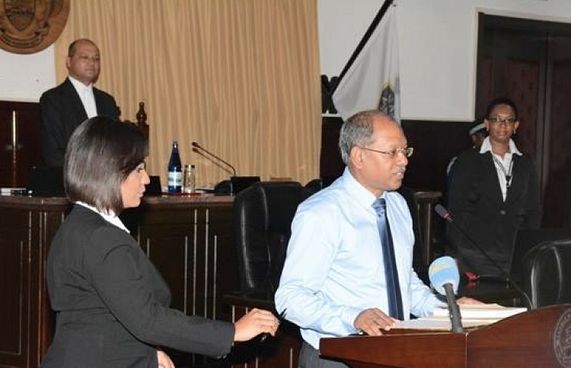 އަފީފުގެ ދަރިކަލަކަށް ސީޝެލްސްގެ މަޖިލީހުގެ ނައިބުކަން