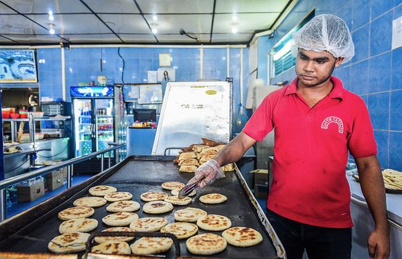 "ގިނަ ތަންތަނުން ނިއު ނޯމަލްގެ އުސޫލަށް އަމަލުކުރޭ"