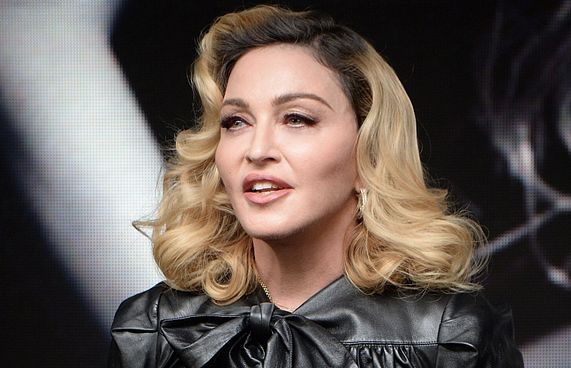 މެޑޯނާ އަނެއްކާ ވެސް ފިލްމެއް ޑައިރެކްޓް ކުރަނީ