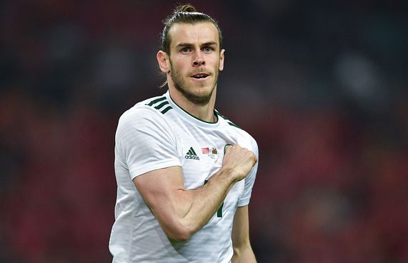 ފުޓްބޯޅަ ތާރީހުގައި ބޭލްގެ ނަން އޮންނާނެ: ގިގްސް