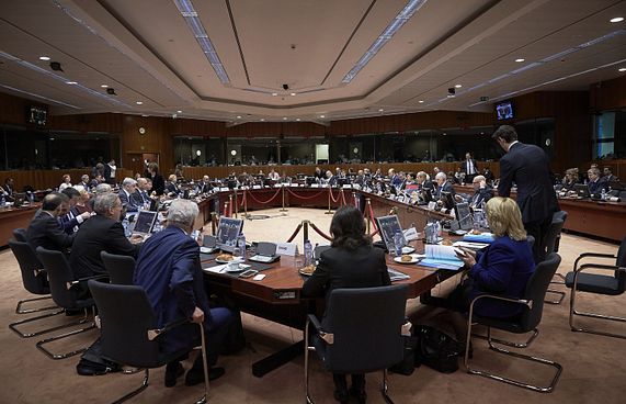 އީޔޫ އިން ރާއްޖެ އަށް ފިޔަވަޅު އަޅާކަށް ނޫޅޭ: ޝިއާން