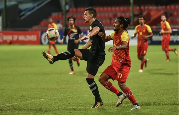 ވިކްޓަރީ ބަލިކޮށް އީގަލްސް ތިން ވަނަ އަށް