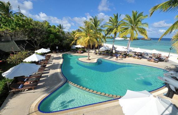 ޕެރަޑައިސް ރިސޯޓް ހުޅުވާނީ ޖުލައި 15 ގައި