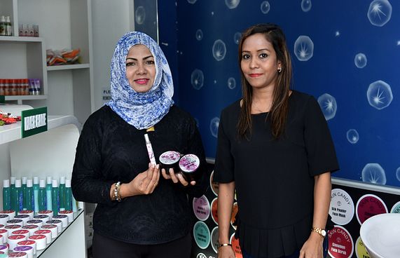 ސްކިން ކޭންޑީން އާ އުފެއްދުންތަކެއް ވިއްކަން ފަށައިފި