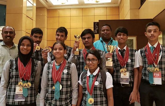 ވޯލްޑް ސްކޮލާސް ކަޕްގައި ދިވެހި ދަރިވަރުން ވިދާލައިފި