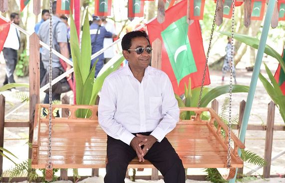 ރައީސް ހއ. އާއި ހދ. އަތޮޅަށް ވަޑައިގެންފި