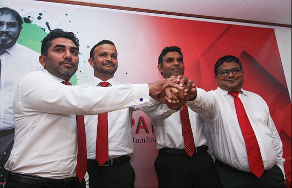 ފައިސަލް ޖުމްހޫރީ ޕާޓީއާ ދުރުގައި! ކީއްވެ؟