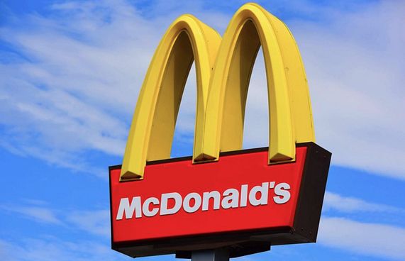 މެކްޑޮނަލްޑްސްއާ ބެހޭ ފިލްމެއް ހަދަން ނިންމައިފި