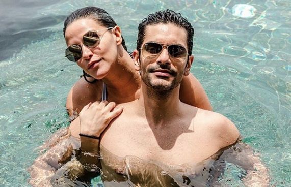 ނޭހާ ދޫޕިއާ އާއި އަންގަދް ރާއްޖޭގައި