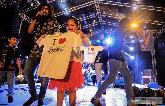 ހަބޭސްގެ "ފޭން ނައިޓް" 8 ވަނަ ދުވަހުގެ ރޭ