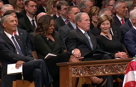 މިޝެލް އަށް ބުޝް ސިއްރުން ދެއްވި މެޓާ