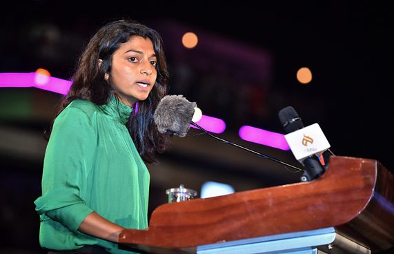 ވޯޓު، ތަރައްގީއާ ގުޅުވުމުން އީވާ ހިތްހަމަނުޖެހިއްޖެ