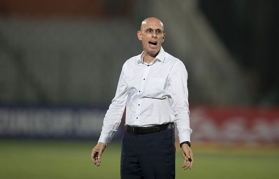 ރާއްޖޭގެ ކާމިޔާބީ އަށް އިހުތިރާމްކުރަން: އިންޑިއާ ކޯޗު