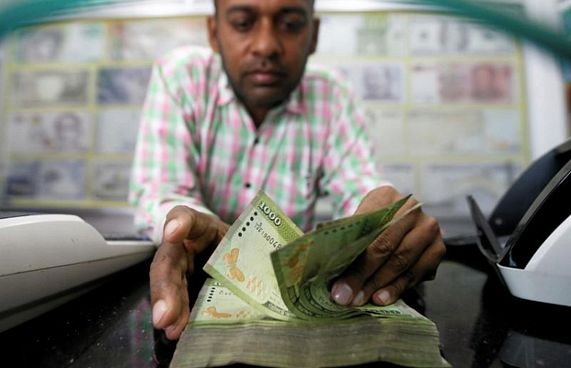 ލަންކާ ފައިސާގެ އަގު ވަރަށް ބޮޑަށް ދަށްކޮށްފި