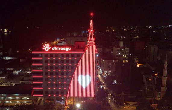 ހިތަށްޓަކައި ދިރާގުން ދިއްލި "ހިތް" ފެނުނުތަ؟