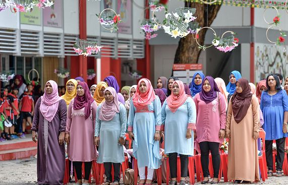 ޓީޗަރުންގެ ހުރީ ޝަކުވާ، ހައްލު ކޮން އިރަކުން؟