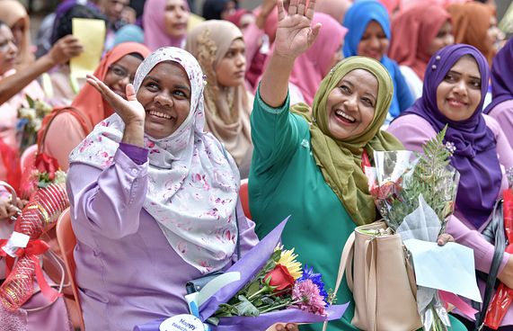 ބޮޑު މުސާރަ ޓީޗަރުންނަށް؛ އަހަރެމެންނަށް ކޯއްޗެއް؟