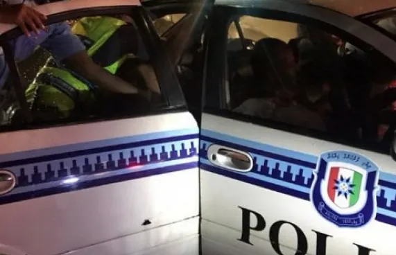 ދެބެންގެ މެދުގައި ހިންގި މާރާމާރީއެއްގައި އެކަކު ޒަހަމް