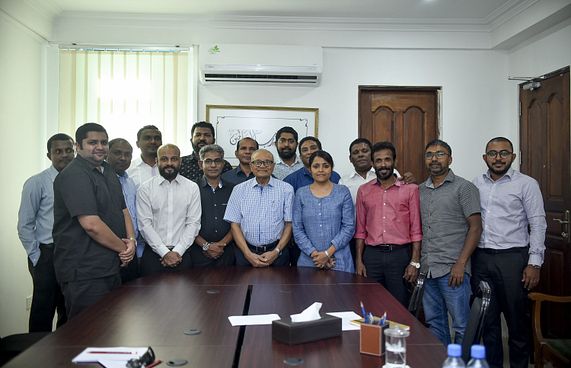 ތާރީޚީ ދުވަހެއް! 12 މެމްބަރުން އެކުގައި މަޖިލީހަށް