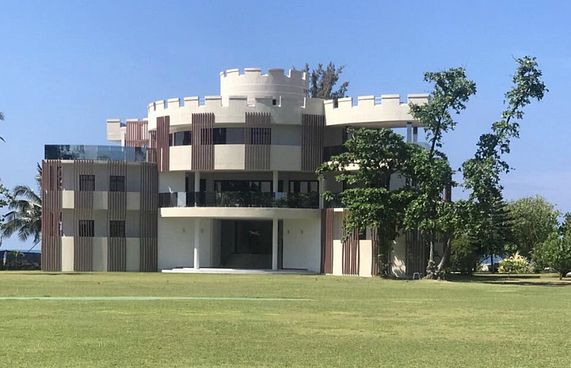 އާރަށުގައި ރައީސަށް އިމާރާތެއް ހެދީ ސީއެސްއާރްގެ ދަށުން